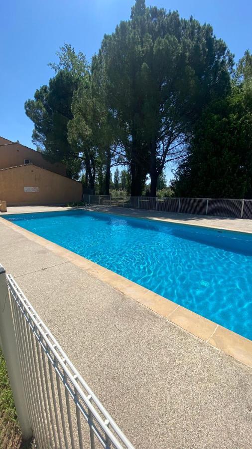 Joli Studio Camargue Lou Rouge Arles Exterior foto